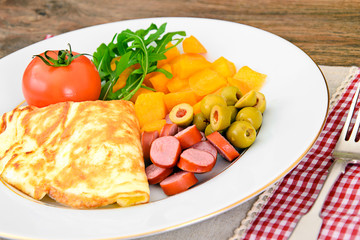 Healthy and Diet Food: Scrambled Eggs with Vegetables