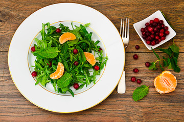 Salad of Arugula, Mandarin and Pomegranate