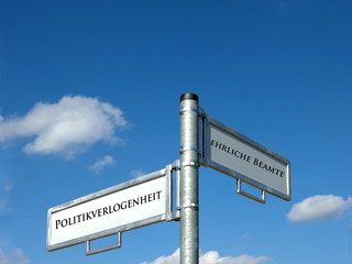 Politikverlogenheit - Ehrliche Beamte