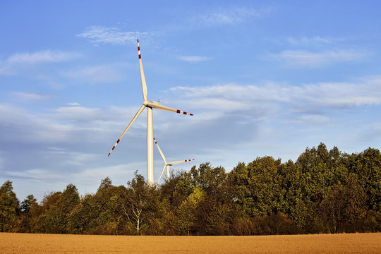 Single windmill at dusk