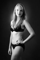 Naklejka premium underwear model shot in studio