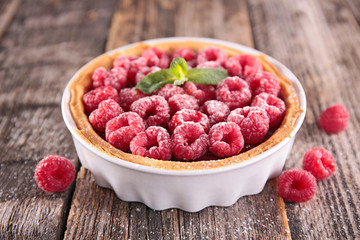 raspberry tart