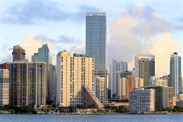 Fototapeta premium Brickell skyline at dawn