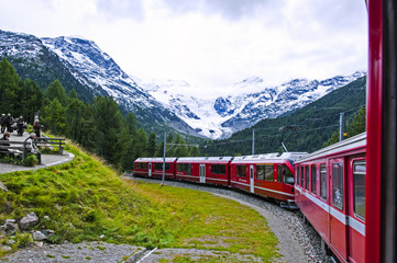 Fototapeta na wymiar in Swiss Alps