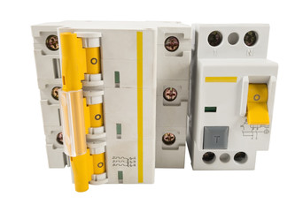 Automatic circuit breaker