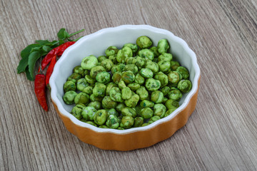 Wasabi peas