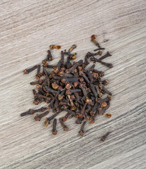 Cloves seeds
