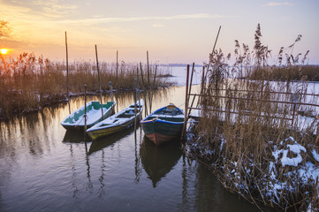 Przystań rybacka w zimowej scenerii  © Mike Mareen