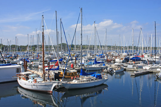 Oak Bay Marina, Vancouver Island