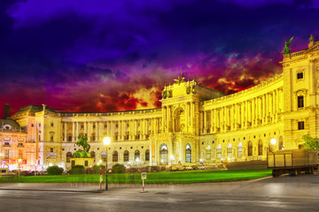 Fototapeta na wymiar VIENNA, AUSTRIA- SEPTEMBER 10, 2015: Hofburg Palace seen from Mi