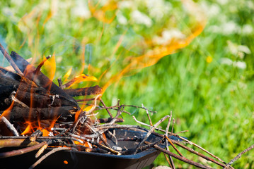 Grill in flames