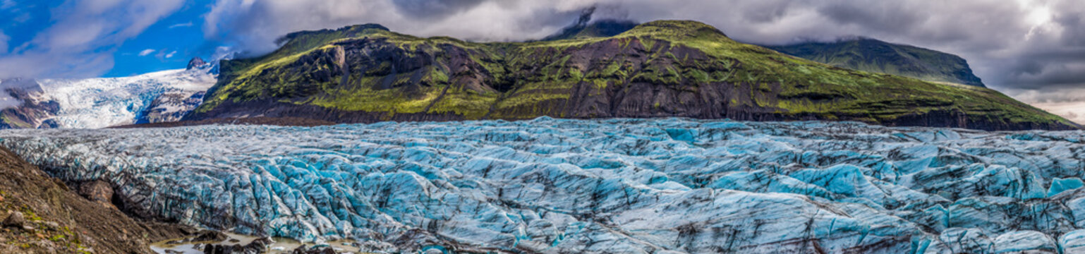Panorama of stunning Vatnajokull glacier and mountains in Iceland