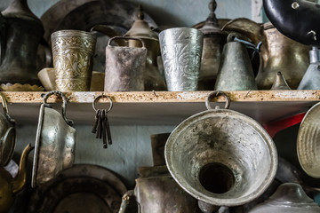 Fototapeta na wymiar Antique Copper Pots and Vases for Sale in an Antique Shop