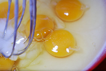 Preparazione crema di cioccolato
