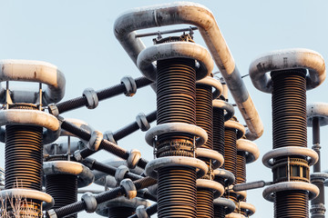 the high voltage pulse generator Tesla