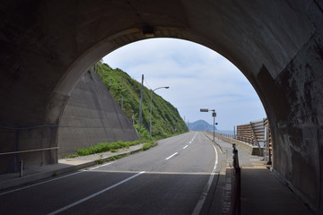 トンネル／山形県庄内地方の道路で、トンネルを撮影した写真です。
