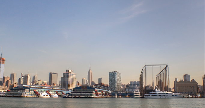 Views of Manhattan from the Hudson River 4K