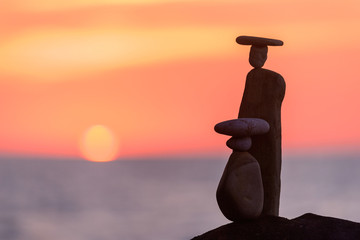 Symbolic figurines of stones