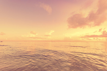 Obraz premium waves on the sea