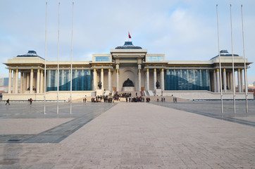 Obraz premium Palace of the Government of Mongolia on Sukhbaatar square in Ulaanbaatar