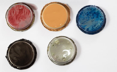 Color covers of iron jars for paint