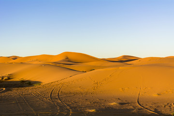 Plakat モロッコのサハラ砂漠