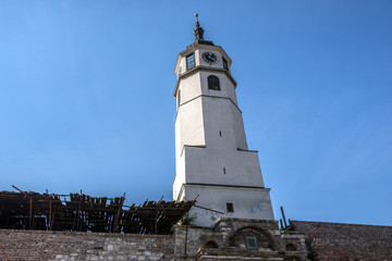 Fototapeta na wymiar clock tower in Belgrade Fortress, Serbia