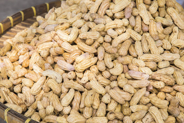 Boil peanut on basket in the sunshine