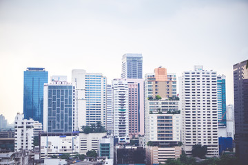 Fototapeta na wymiar Cityscape view of bangkok , business building view