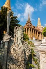 Obraz premium Temple of the Emerald Buddha; full official name Wat Phra Si Rattana Satsadaram in Bangkok, Thailand