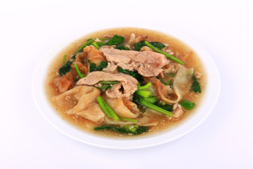 The Best Thai Dishes, Wide Rice Noodles Pork in Thick Gravy, Thai Noodles Topped with Pork: Chinese and Thai Style food called 