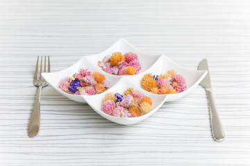 お花でランチデザート風イメージ