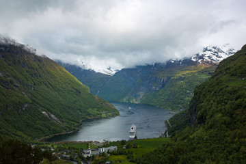 Fototapeta na wymiar Norway geiranger fjord