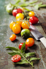 Fototapeta na wymiar various of colorful tomatoes