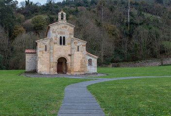 Fototapeta na wymiar the church of Valdedios on the Camino Primitivo