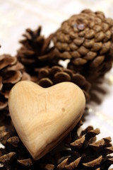 Herz aus Holz