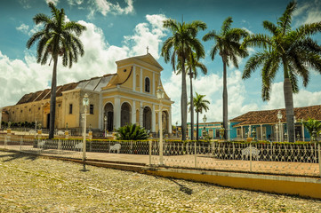 Fototapeta na wymiar Central square in colonial city of Trinidad, Cuba