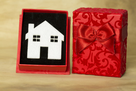 Gift House