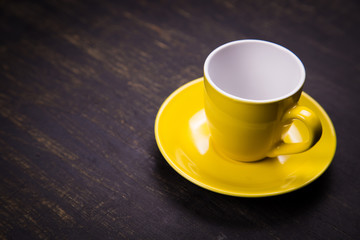 empty yellow cup