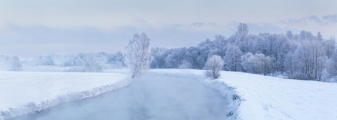 Fototapeta na wymiar Frosty winter weather