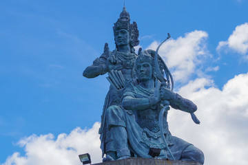 Couple statue in Bali