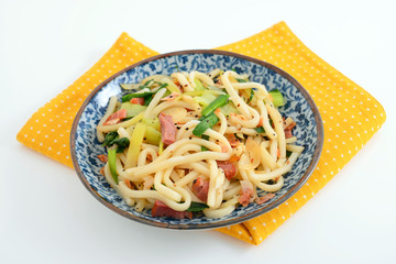 沖縄料理　沖縄そばチャンプルー 
