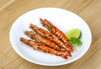 Grilled king prawns