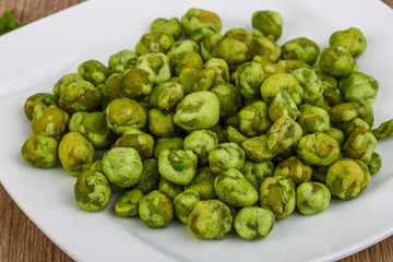 Wasabi peas
