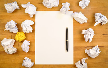 Stift und Papier Ideen und Konzepte