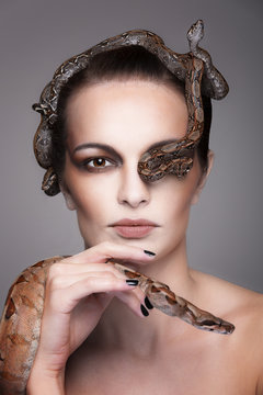 Schlangenshooting Images – Browse 3 Stock Photos, Vectors, and Video ...