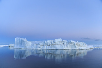 Fototapeta na wymiar Ice berg.