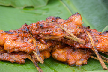 Grilled chicken with bones