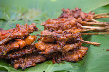 Grilled chicken with bones