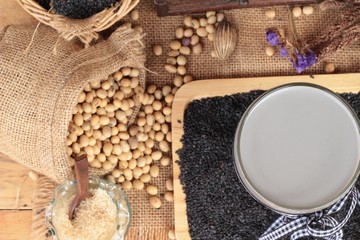 Obraz na płótnie Canvas Soybean milk mix black sesame .